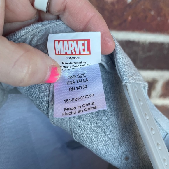 Kid’s Gray Marvel The Avengers Snap Back Cap - Picture 7 of 10